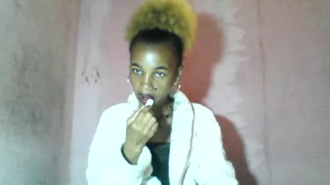 Snapshot of claudiannah chatting on 07/05/26, 04:41 claudianne online show from 07/05/26, 04:41