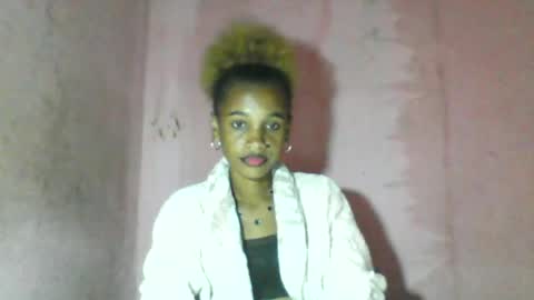 Snapshot of claudiannah chatting on 07/05/26, 04:47 claudianne online show from 07/05/26, 04:47