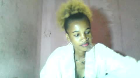 Snapshot of claudiannah chatting on 07/07/26, 05:10 claudianne online show from 07/07/26, 05:10