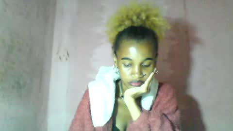 Snapshot of claudiannah chatting on 07/10/26, 06:21 claudianne online show from 07/10/26, 06:21