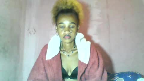 Snapshot of claudiannah chatting on 07/15/26, 04:18 claudianne online show from 07/15/26, 04:18