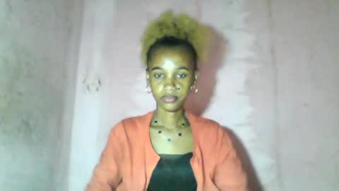 Snapshot of claudiannah chatting on 07/19/26, 04:16 claudianne online show from 07/19/26, 04:16