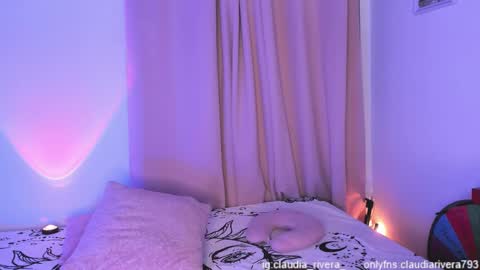 Snapshot of claudiarivera_1 chatting on 12/15/24, 11:31 Claudia Rivera online show from 12/15/24, 11:31