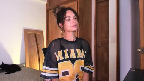 Claudia Rivera online show from 02/11/26, 07:19