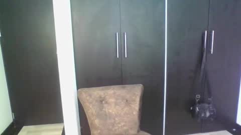 Clay online show from 05/03/26, 06:14