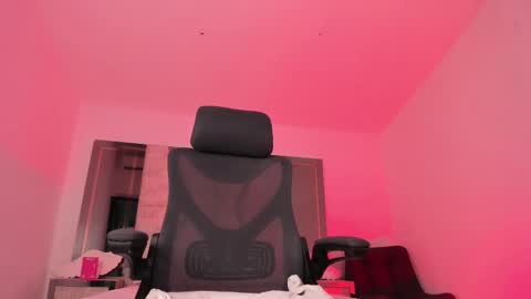 Snapshot of cleeoadams_ chatting on 03/11/25, 05:05 Cleo Adams online show from 03/11/25, 05:05