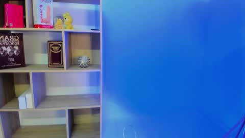 Snapshot of cleeoadams_ chatting on 10/05/25, 04:11 Cleo Adams online show from 10/05/25, 04:11