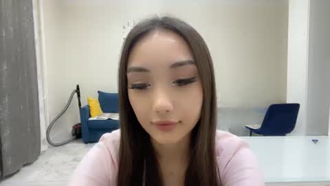 Snapshot of clementinecampion chatting on 07/23/26, 04:05 Viki online show from 07/23/26, 04:05