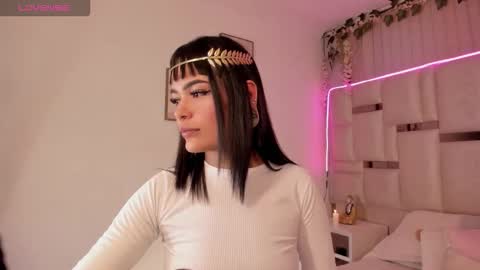 Snapshot of cleo__smith chatting on 11/25/25, 04:01 Cleo smith online show from 11/25/25, 04:01