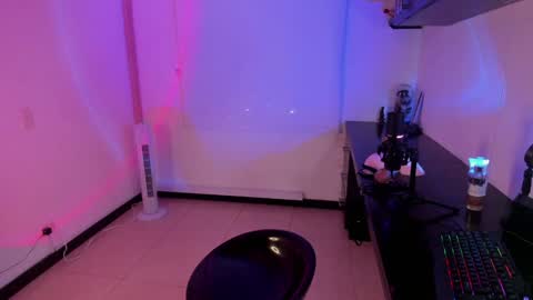   online show from 12/16/24, 06:32