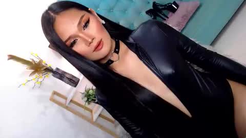 Snapshot of cleofex chatting on 11/07/25, 12:54 Cleo online show from 11/07/25, 12:54