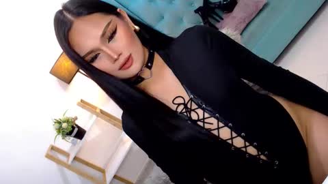 Snapshot of cleofex chatting on 02/07/26, 01:42 Cleo online show from 02/07/26, 01:42