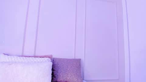 Snapshot of cleojhonson chatting on 01/19/25, 07:57 . Cleo Jhonson . online show from 01/19/25, 07:57