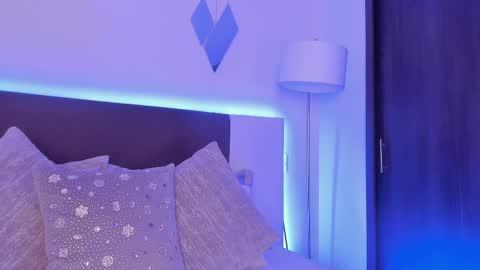 Snapshot of cleojhonson chatting on 02/21/25, 05:56 . Cleo Jhonson . online show from 02/21/25, 05:56