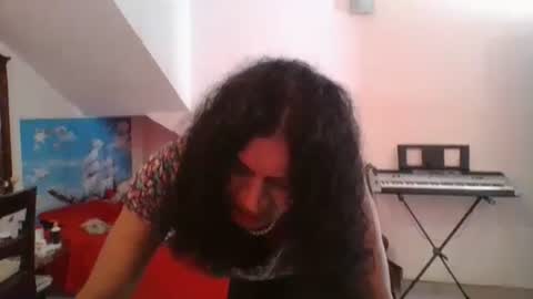 Snapshot of cleopatra71 chatting on 09/22/25, 03:30 Cleopatra online show from 09/22/25, 03:30