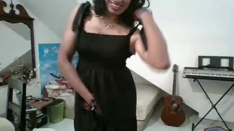 Snapshot of cleopatra71 chatting on 02/04/26, 03:51 Cleopatra online show from 02/04/26, 03:51