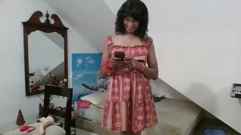 Cleopatra online show from 03/25/26, 12:27