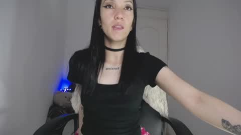 Snapshot of cleopatra_cute chatting on 07/12/26, 11:29 Nicol online show from 07/12/26, 11:29