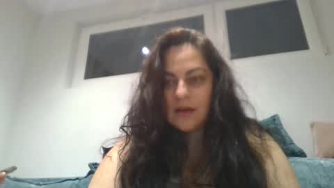 Snapshot of cleopatrica chatting on 11/10/25, 11:48 cleo online show from 11/10/25, 11:48