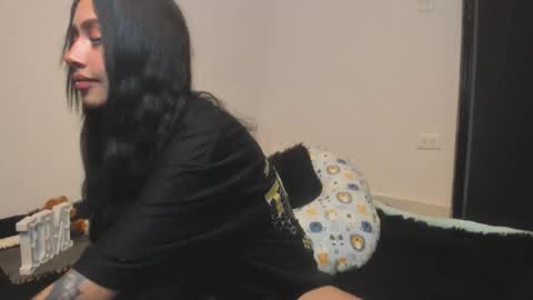 Snapshot of cleosexxx chatting on 09/09/25, 06:13 cleo y maikol online show from 09/09/25, 06:13