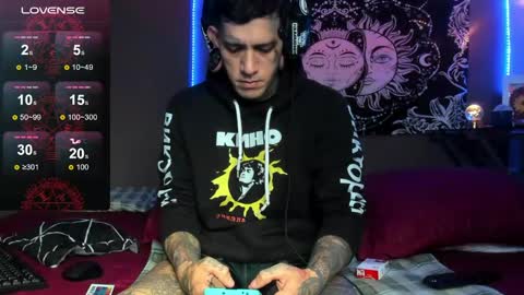 Snapshot of cleosexxx chatting on 04/19/26, 03:28 cleo y maikol online show from 04/19/26, 03:28