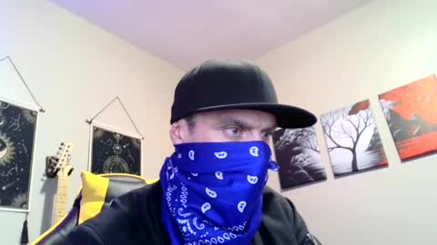 Snapshot of clintwood12 chatting on 01/21/25, 03:15 chad online show from 01/21/25, 03:15