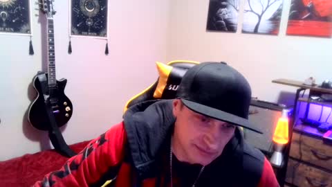 Snapshot of clintwood12 chatting on 01/27/25, 03:37 chad online show from 01/27/25, 03:37