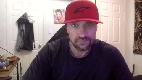 Snapshot of clintwood12 chatting on 09/21/25, 02:46 chad online show from 09/21/25, 02:46