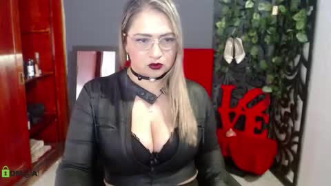 Snapshot of clio_queen chatting on 03/10/26, 08:25 celeste online show from 03/10/26, 08:25