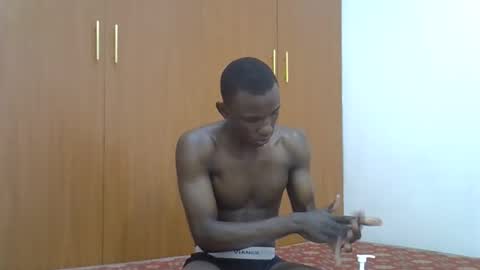 clive_damian online show from 05/17/26, 04:03