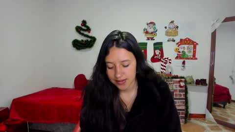 cloe_7 online show from 12/23/25, 03:04