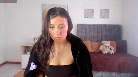cloe_7 online show from 07/10/26, 08:22