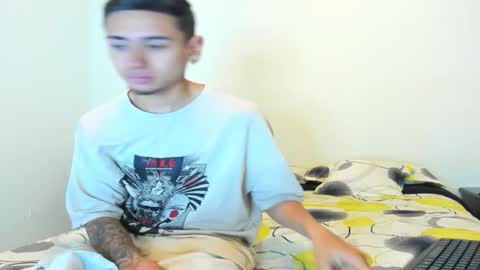 Snapshot of cloe_and_taylor chatting on 02/27/26, 10:59 Cloe and Taylor online show from 02/27/26, 10:59