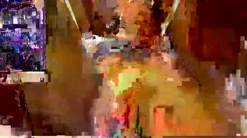 Snapshot of cloe_doll chatting on 12/17/25, 12:05 CLOE online show from 12/17/25, 12:05