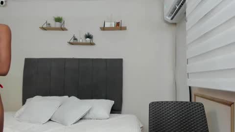 Snapshot of cloe_harry chatting on 11/09/25, 12:14 Cloe x Harry online show from 11/09/25, 12:14