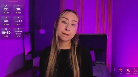 Snapshot of cloe_martinez_ chatting on 03/03/26, 07:47 Cloe online show from 03/03/26, 07:47