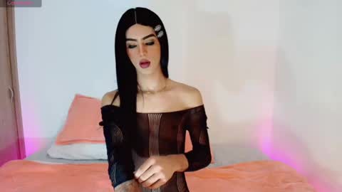 CLOE REMINTON online show from 01/27/25, 07:35