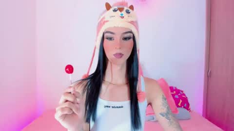 CLOE REMINTON online show from 03/03/25, 10:10