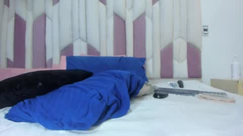 Snapshot of cloe_stanfort chatting on 02/13/25, 10:33 Cloe Stanfort online show from 02/13/25, 10:33