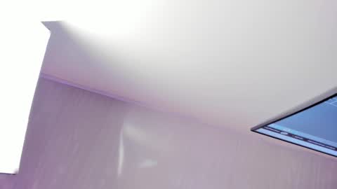 CLOE  online show from 11/19/25, 02:44