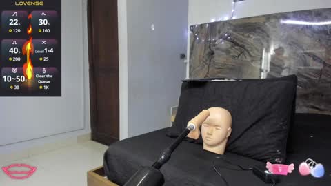 Snapshot of cloee_rabbyt chatting on 01/16/25, 11:15 CLOE online show from 01/16/25, 11:15