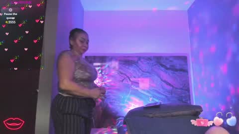 Snapshot of cloee_rabbyt chatting on 01/28/25, 11:17 CLOE online show from 01/28/25, 11:17