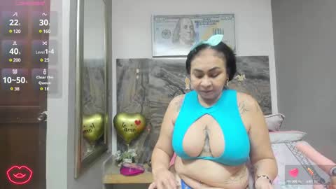 Snapshot of cloee_rabbyt chatting on 03/11/25, 11:23 CLOE online show from 03/11/25, 11:23