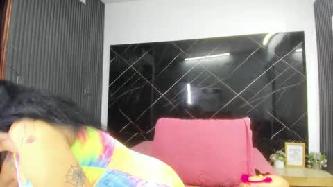 Snapshot of cloee_rabbyt chatting on 10/02/25, 11:17 CLOE online show from 10/02/25, 11:17