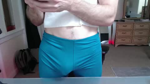 Cloud online show from 10/31/25, 05:14