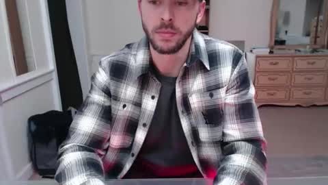 Cloud online show from 11/11/25, 01:38