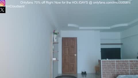 Snapshot of cloudsent chatting on 02/14/25, 04:58  35 videos 50 pictures ---- IGTwitter ImCloudsent online show from 02/14/25, 04:58