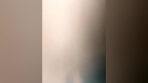 Snapshot of cloudybxtch69 chatting on 07/06/26, 06:43 cloudybxtch69 online show from 07/06/26, 06:43