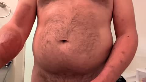 Snapshot of cloudymatt_ chatting on 10/25/25, 09:28 cloudymatt_ online show from 10/25/25, 09:28