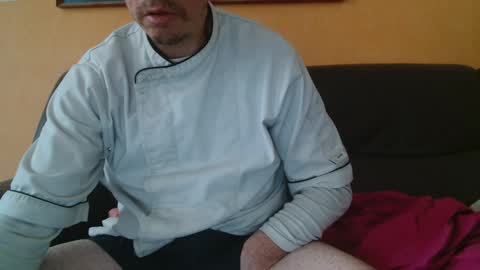 Snapshot of clouplefun chatting on 03/12/25, 01:08 clouplefun online show from 03/12/25, 01:08